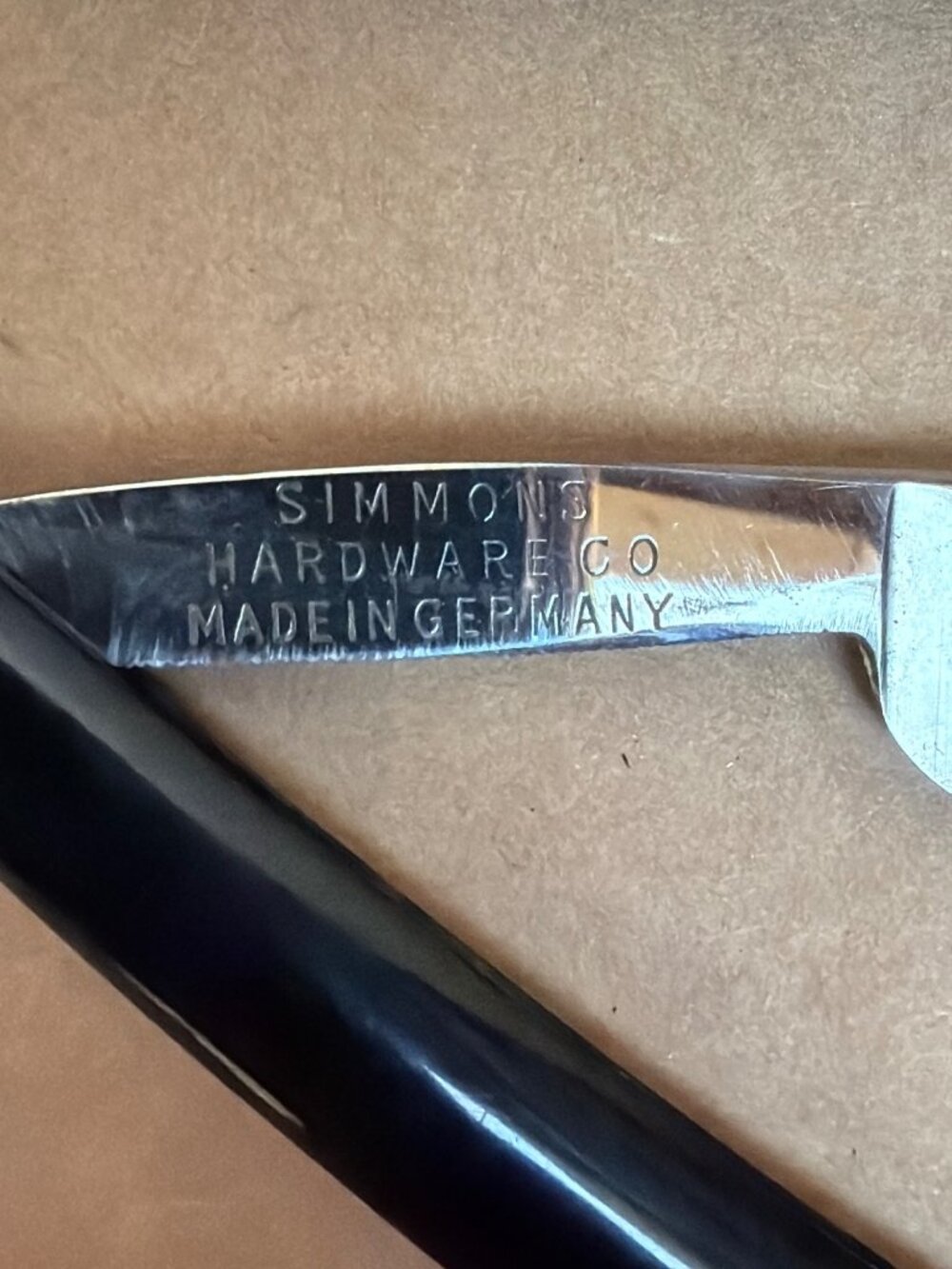 Lot 4 Antique Straight Razors Torrey Simmons Harris Goar w/Coffin Style Boxes - Picture 12 of 15